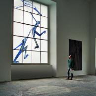 „Menschenkette“, 1997, Floatglasmalerei, 500 x 300 cm